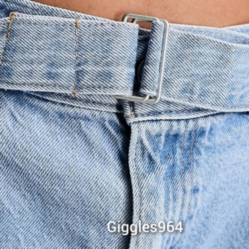 Levi's Belted Baggy Jeans in Living Legend - Picture 4 of 7
